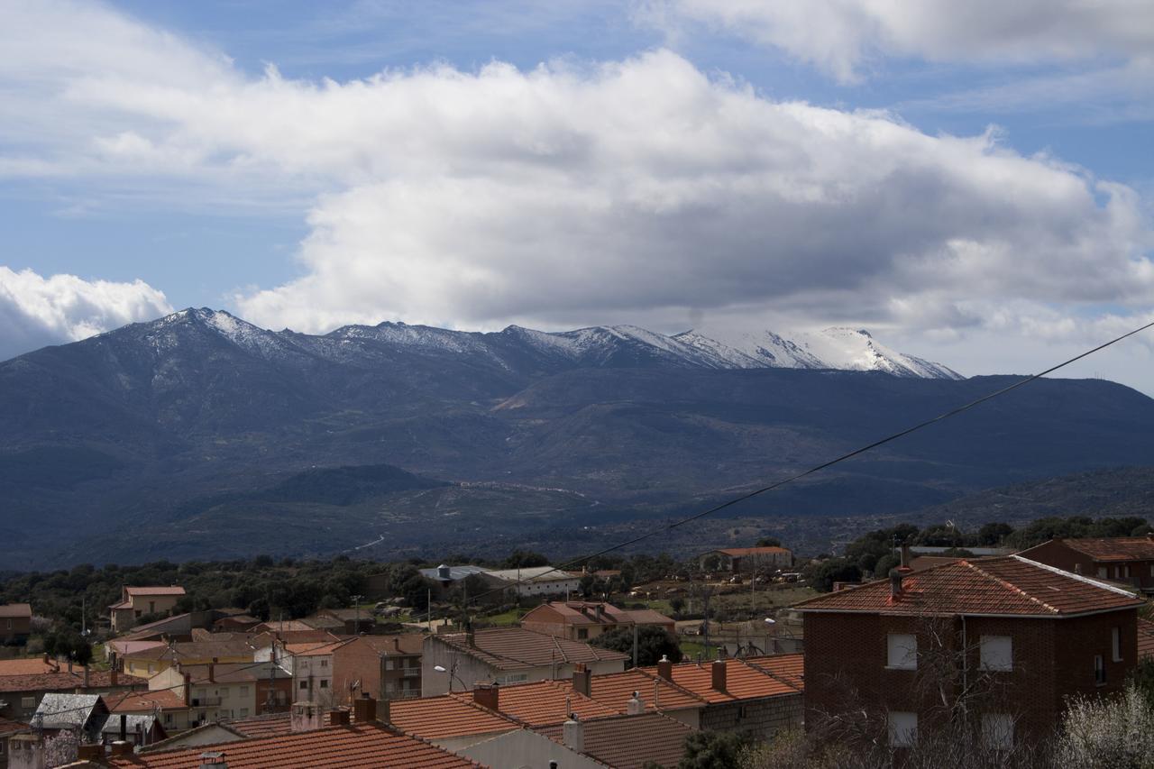 Hostal Arpa Ávila Buitenkant foto